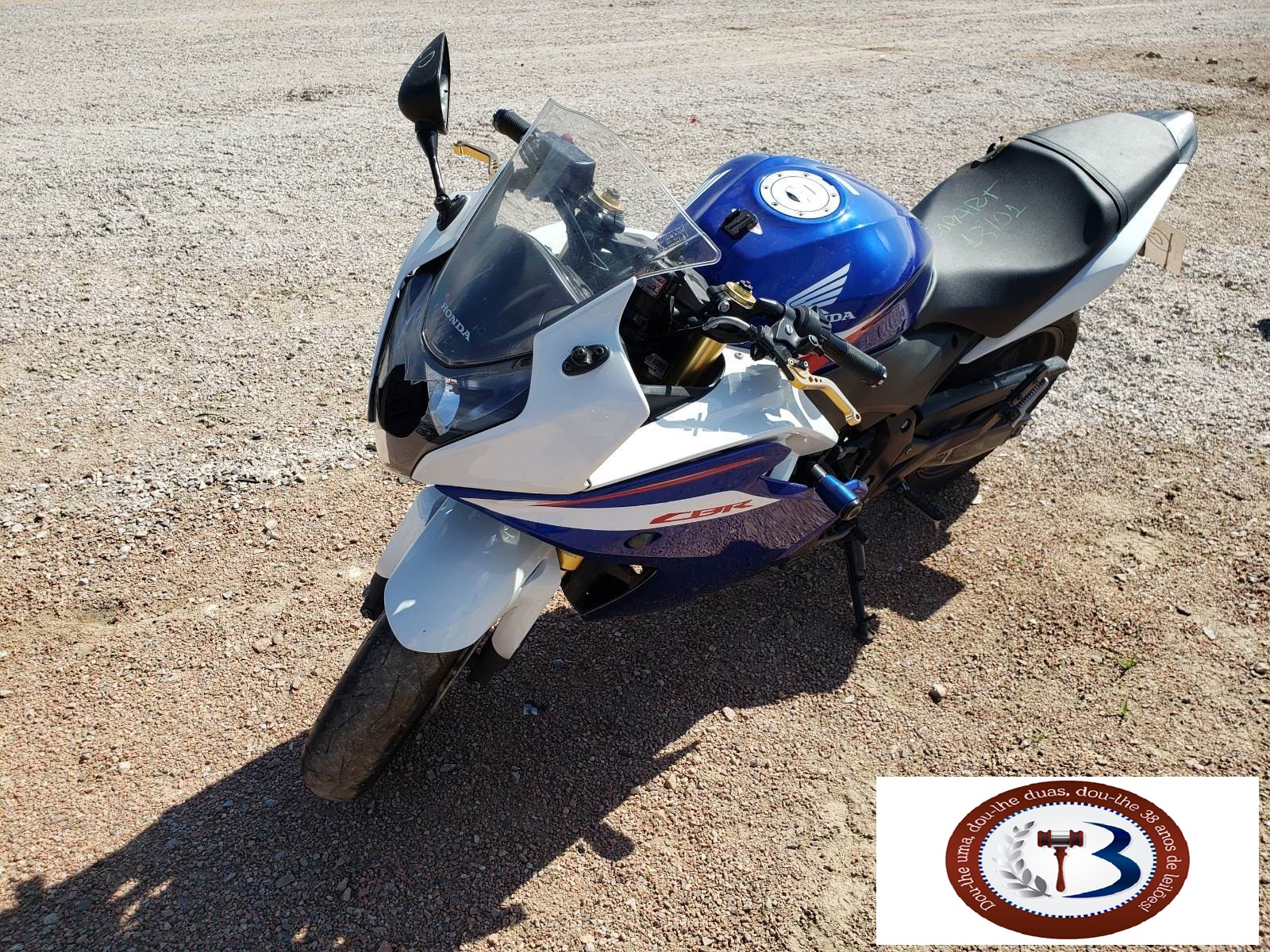 LOTE 013 HONDA CBR 600F 2013