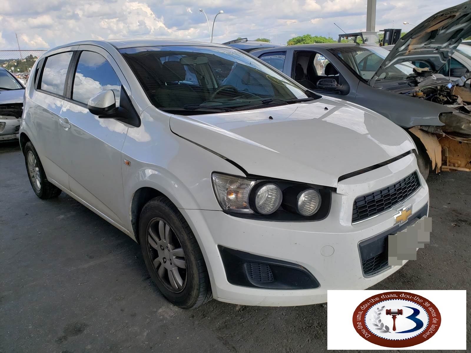 LOTE 005 CHEVROLET SONIC LT AT 1.6 16V ECOTEC 2014