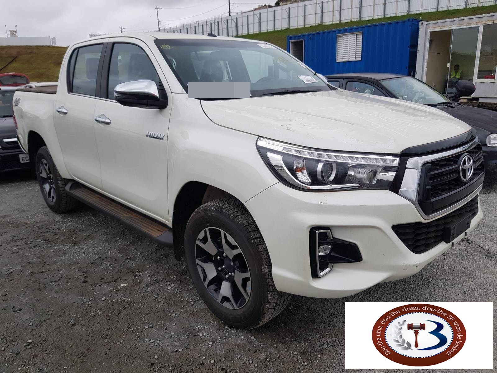 LOTE 007 TOYOTA HILUX CD SRX 2.8 D-4D TURBO 2020