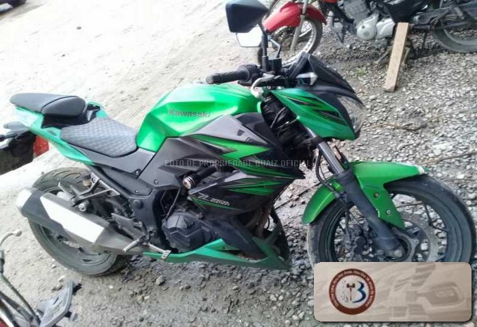 LOTE 002 KAWASAKI Z300 ABS 2016